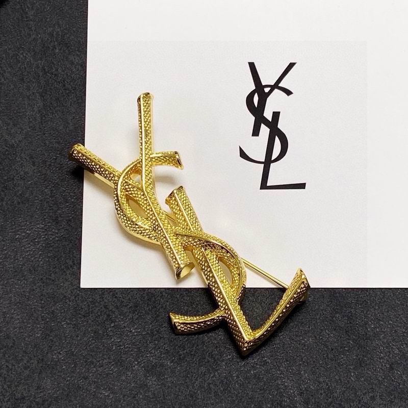 YSL Brooch 01yxx39